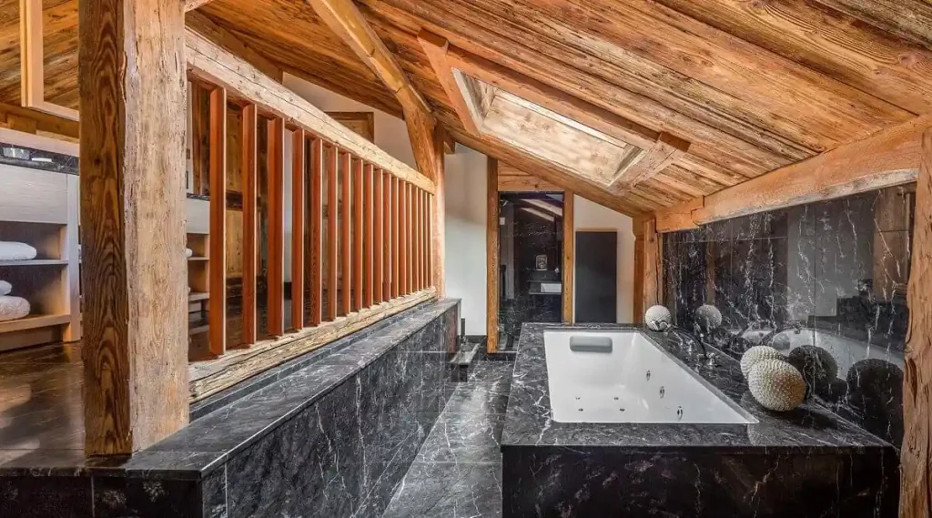Salle de bain dans la suite Noémie des Chalets du mont d'Arbois.